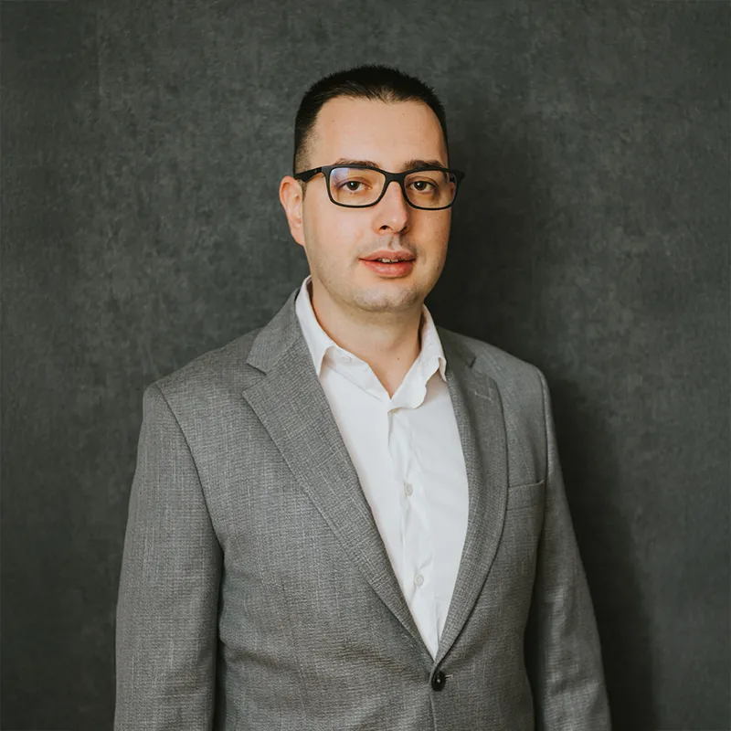 Nemanja Kompirović - Advokat i jedan od osnivača advokatske kancelarije ŠSK